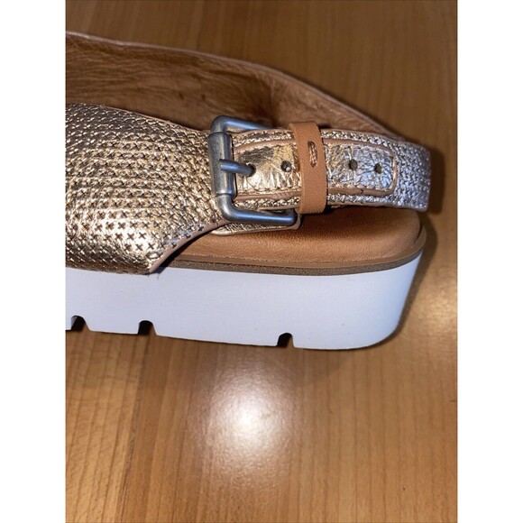 Gentle‎ Souls Prisca Cross Band Size 9.5 Leather Platform Sandals Rose Gold - Picture 10 of 12